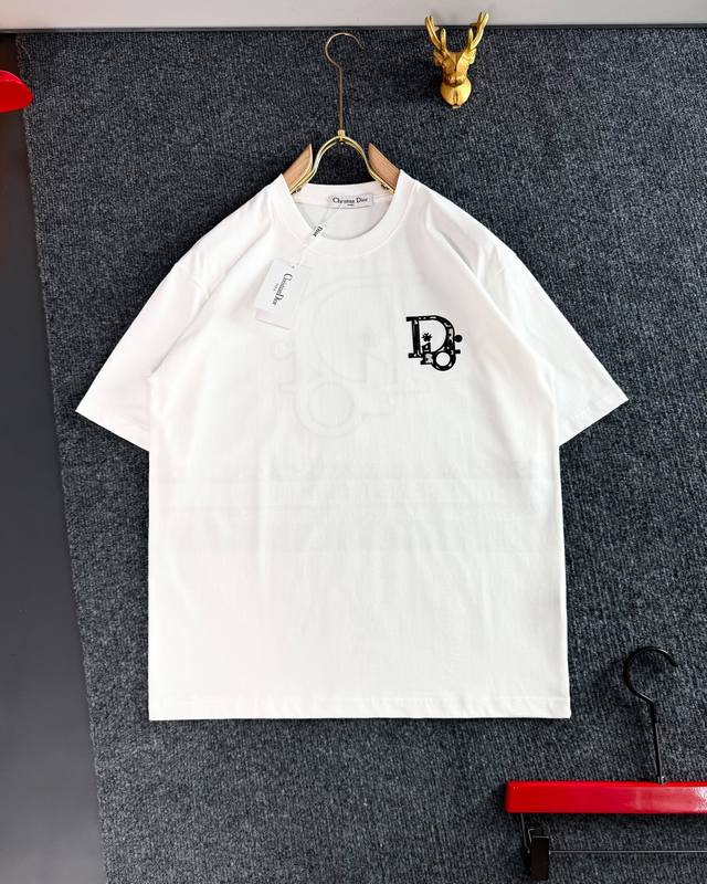 Dio* 25 Spring and Summer latest and top version of the most fashionable short-s