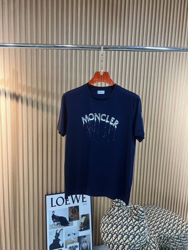 Moncler 2025 Spring and Summer new models are launched in the counter. The lates