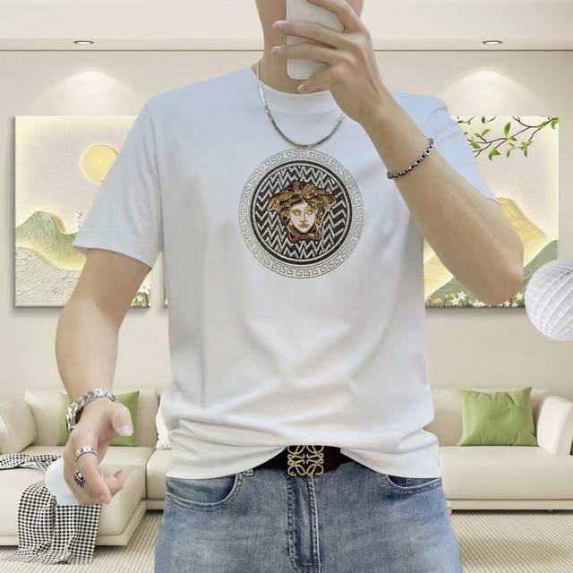 Versace 2025 early spring new models first release in the counter, the latest Te