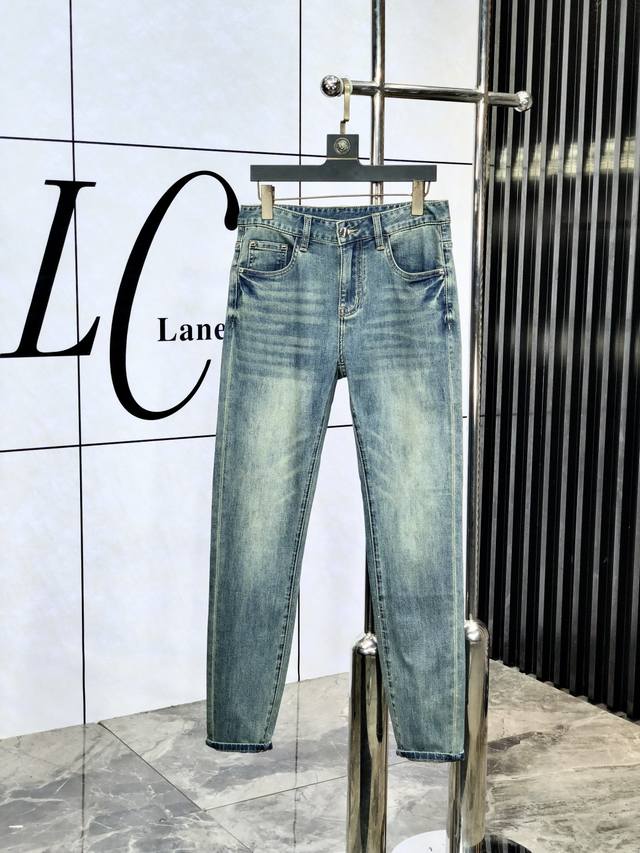 Queen Mother. 2025 Spring and Summer high-end fashion, ultra-soft denim fabric,