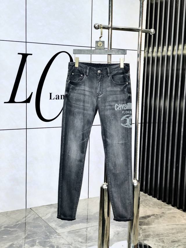 Cavalli. 2025 Spring and Summer high-end fashion, ultra-soft denim fabric, light