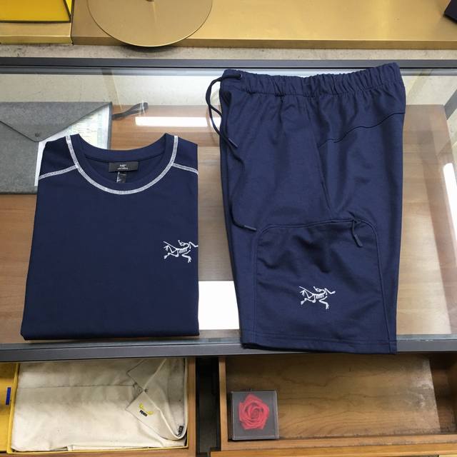 New set of short-sleeved shorts, the ancestor of disassembly 2025 Spring and Sum