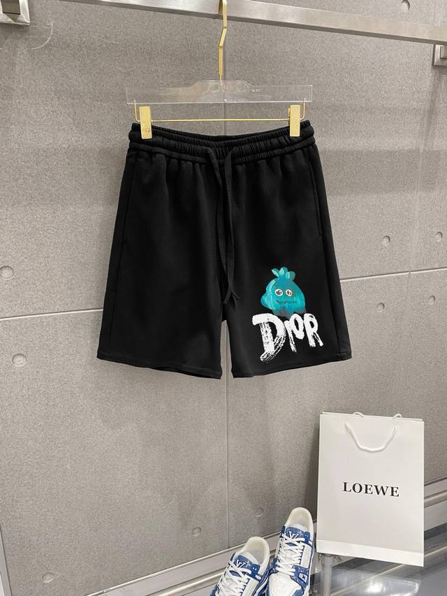 Dior 24 Spring and Summer new shorts This minimalist style expresses a modern at