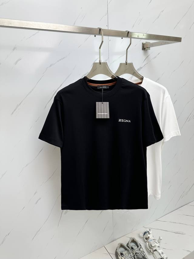 Gucci 2025 Spring and Summer new men's round neck short-sleeved T-shirt counters