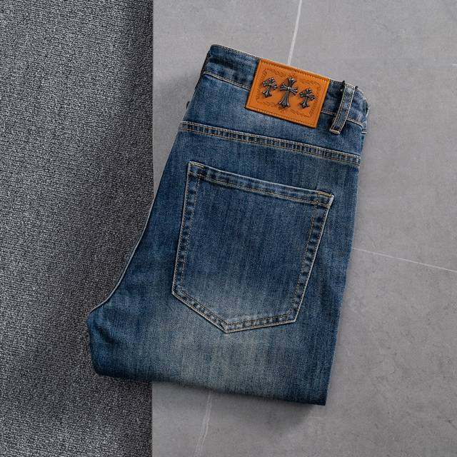 Chrome Hearts straight super soft jeans new seasons are now available, high-qual