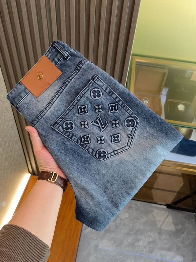 Lv wide-leg pants 2630 spring and summer new products are available at the count