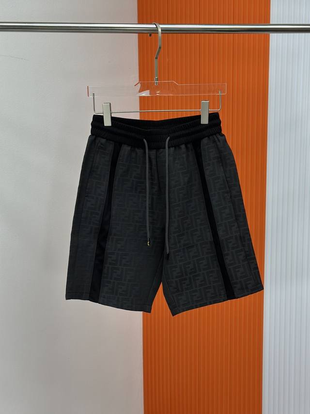 Fendi 25Ss new spring and summer denim shorts A must-have item for men and women