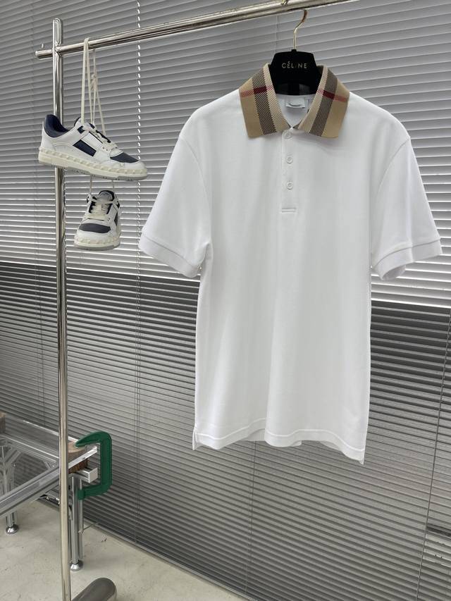 Bbr Cotton Polo Shirt with Pearl Mesh Made of cotton pearl mesh fabric, it is br
