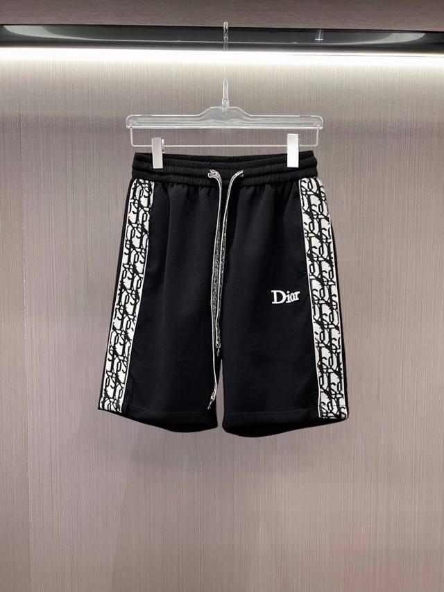 Dior original couple 2530 spring and summer new shorts are available at the coun