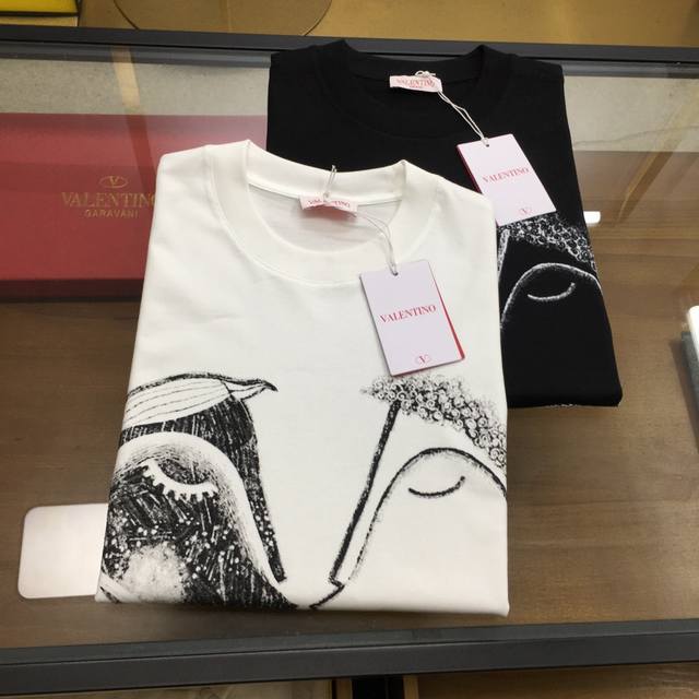 New product Vltn... 2025 Spring and Summer first release in the counter, the lat