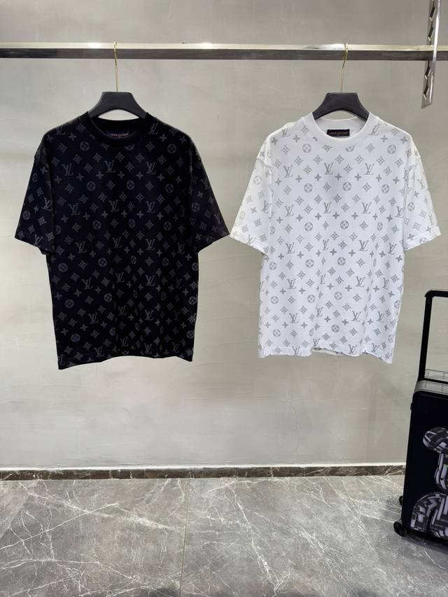 New spring and summer T-shirts from LVJIA 25Ss! The latest short-sleeved round n