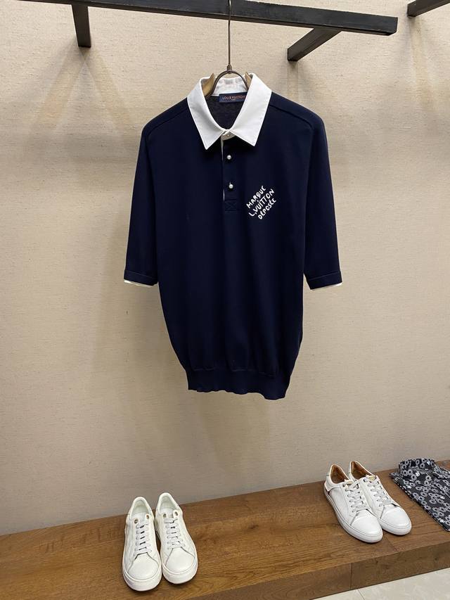 Lv. Early autumn sailor-style lapel Polo shirt with pearl buttons continues the