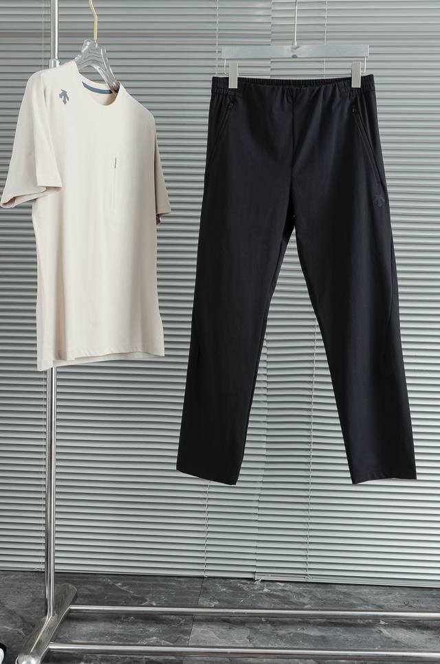 New# Descente 25Ss Ice Silk Nylon Four-Sided Elastic Drawstring Waistband Men's