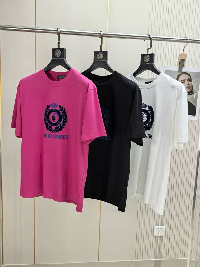 Balenciaga 2530 Spring and Summer New Fashion Round Neck Short Sleeve Haute Cout