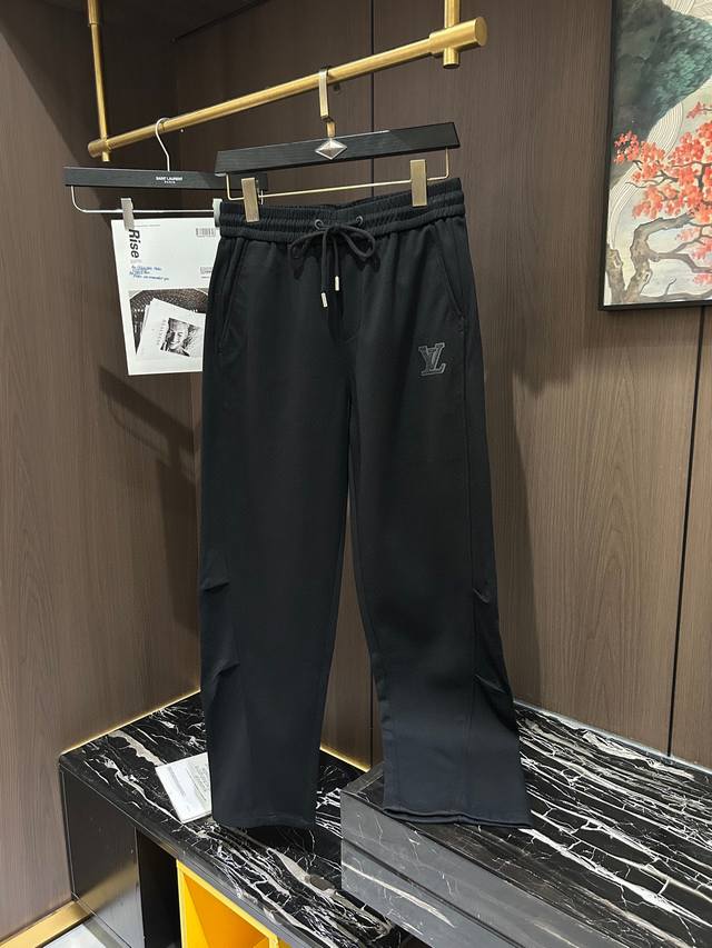 Lv2025 latest series of men's casual pants for spring and summer! Soft and delic