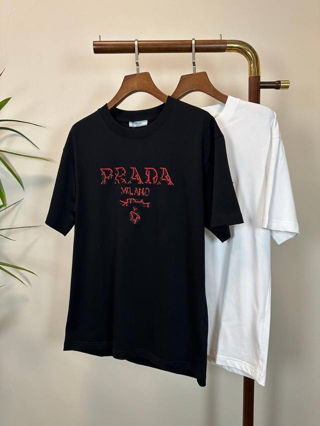 Prada 2025 new round neck short sleeve T-shirt high-end version! Custom-made fab