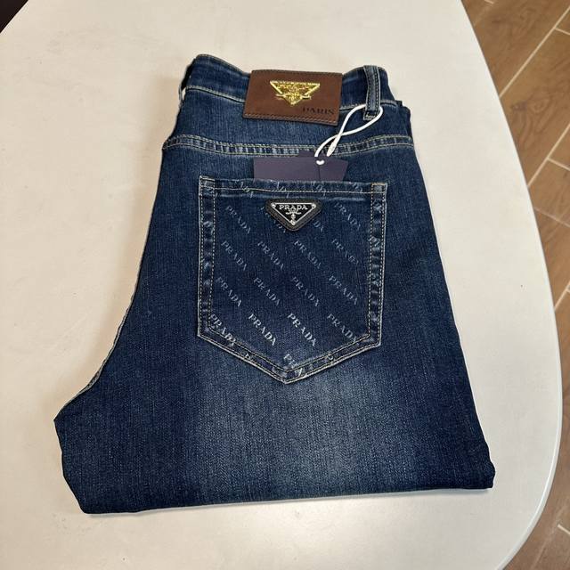 Prada exclusive new jeans, high-end version! Custom-made fabrics are breathable