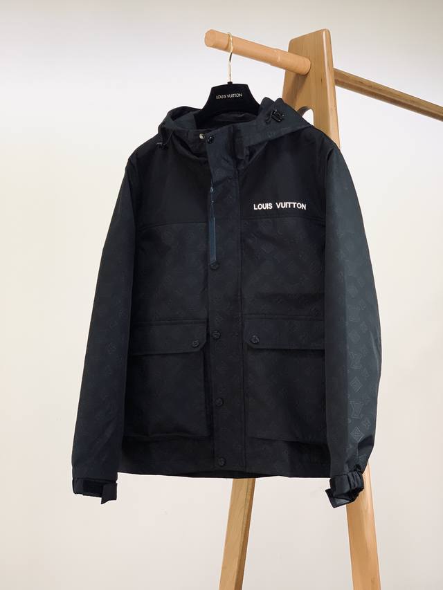 Louisvuitton 2025Ss Early Spring New Product New Embossed Hooded Jacket, LVJ Out