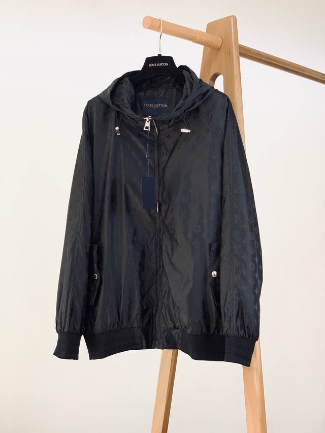Louisvuitton 2025Ss Early Spring Hooded dark pattern jacket, made of imported te