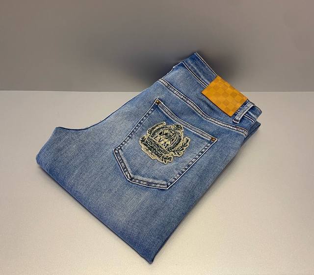 L.Vuitton men's pants fabric cool and comfortable elastic small straight heavy c