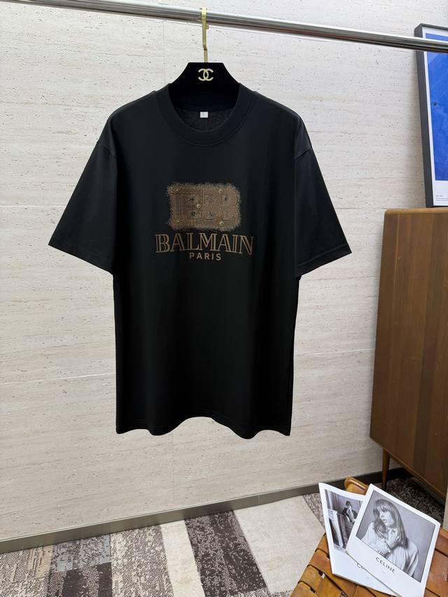 Balmain 2025 Spring/Summer new short-sleeved shirts are brighter and more shiny