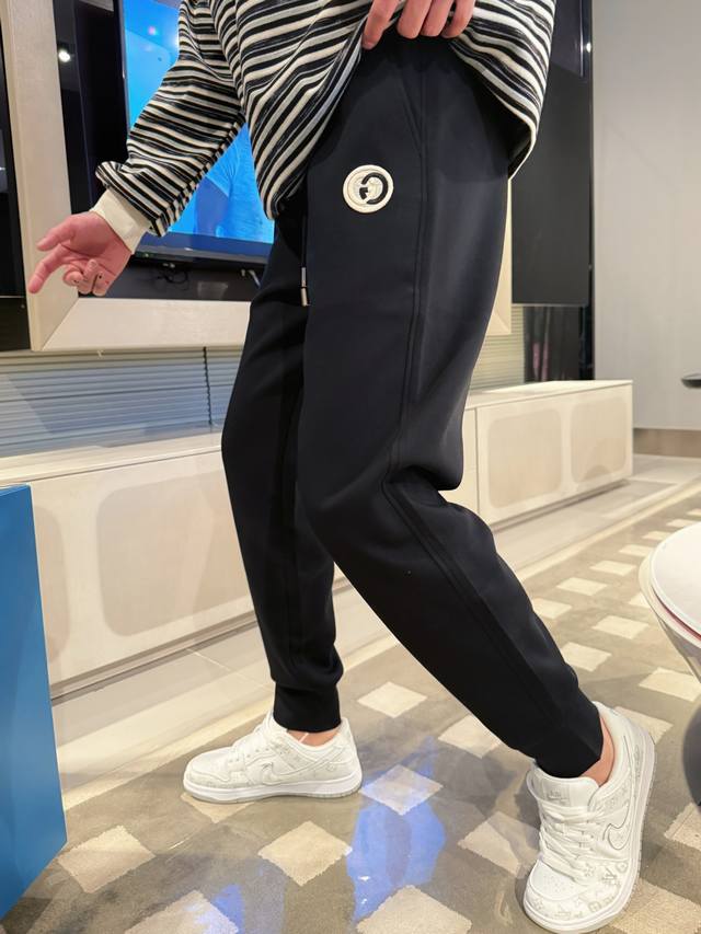Gucci 25Ss new spring and summer trousers A new interpretation of aesthetics, in