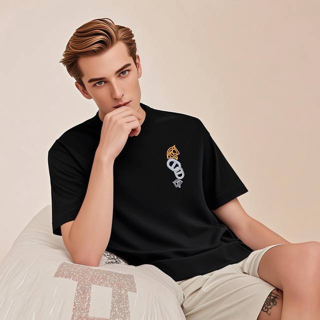 Aimajia's latest high-frequency horse-button men's round-neck T-shirt for spring