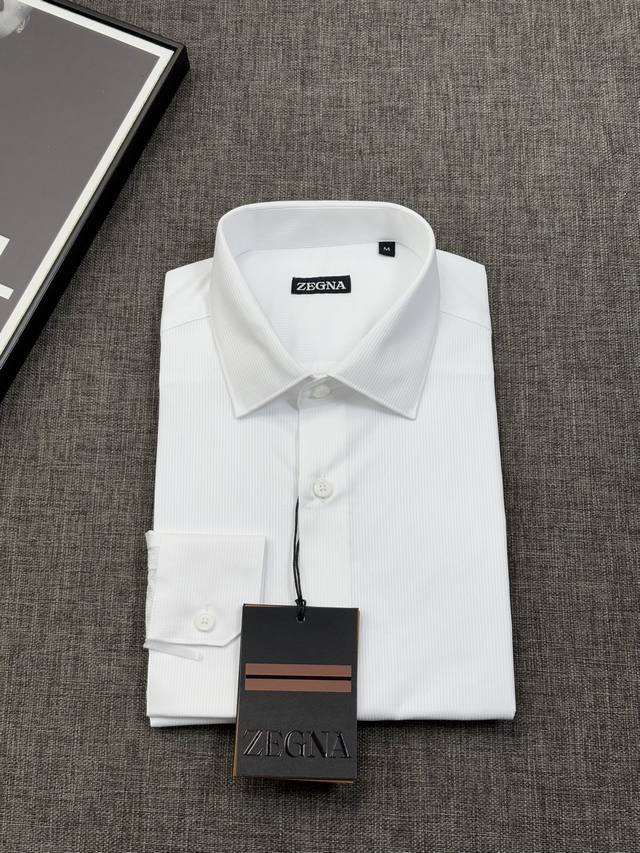 In the spring and summer of 2025, Zegna Ez high-end fabric dark jacquard pure co