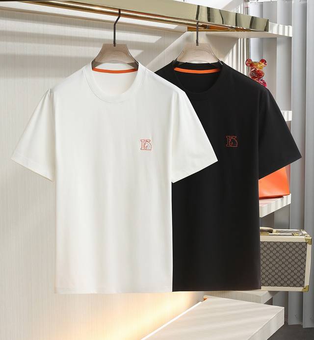 2025Ss New Summer H Men's Round Neck T-shirt Short Sleeves The pattern on the ch