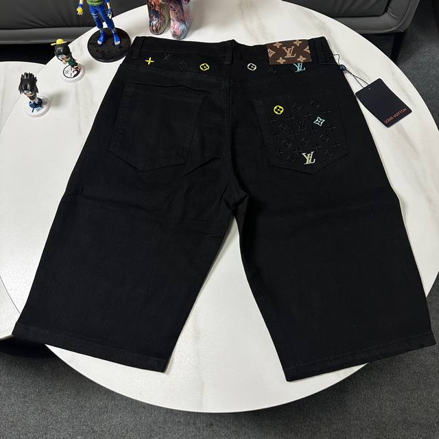 Lv Louis Vuitton jeans slim fit fabric with stretch Heavy wash color Super posit