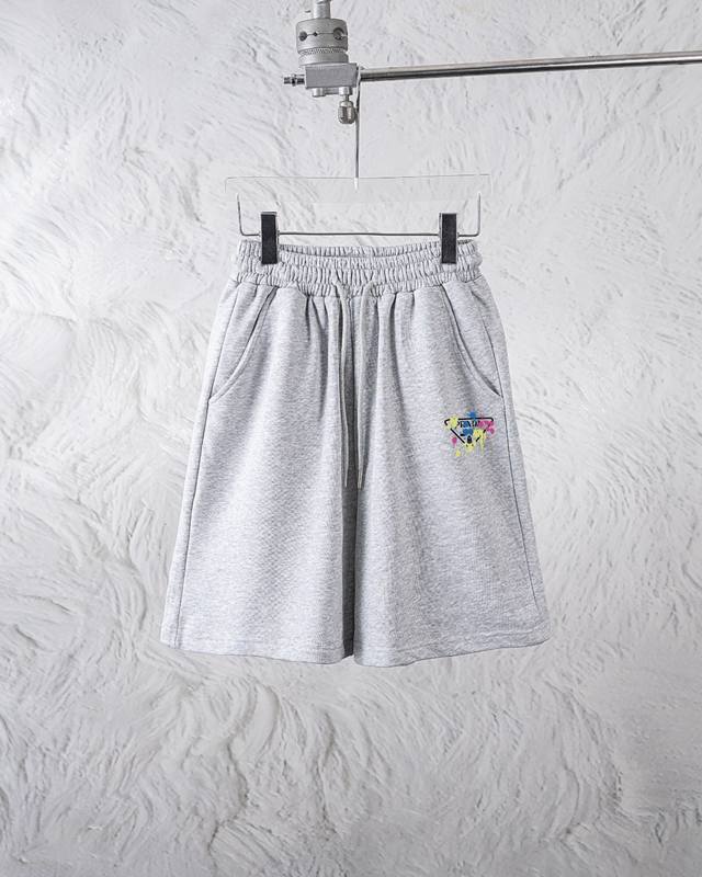 Prada new shorts classic print shorts Light luxury men and women's daily commuti