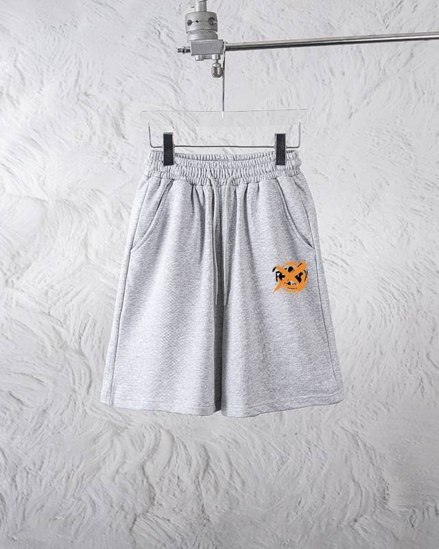 Fendi new shorts classic print shorts Light luxury men and women's daily commuti