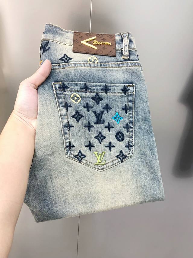 Lv Louis Vuitton 2025 spring and summer new men's slim-fit jeans official websit
