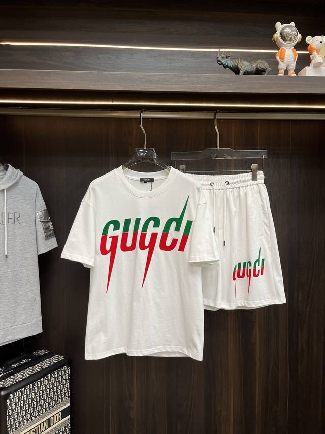 Gucci Early Spring 2025 latest fashion designer Gucci short-sleeved shorts suit,