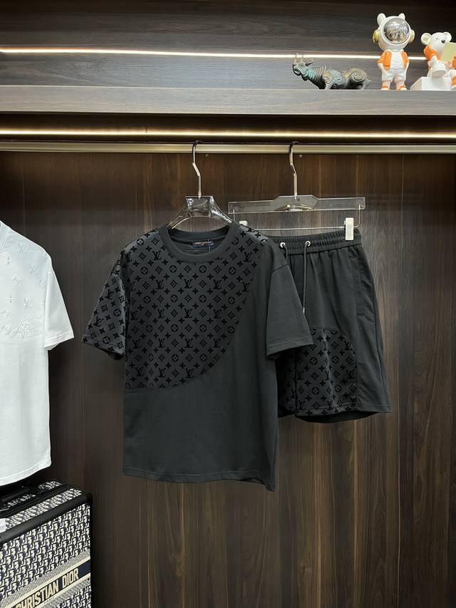 Lv Early Spring 2025 latest fashion designer short-sleeved shorts suit, details