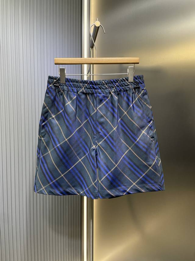 Burberry top original Burberry check horse embroidered shorts Yb purchased and m