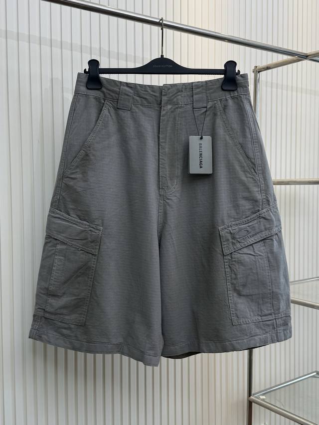 Bal Paris 25Ss ring embroidery checkered destroyed shorts Size: Xs SML
