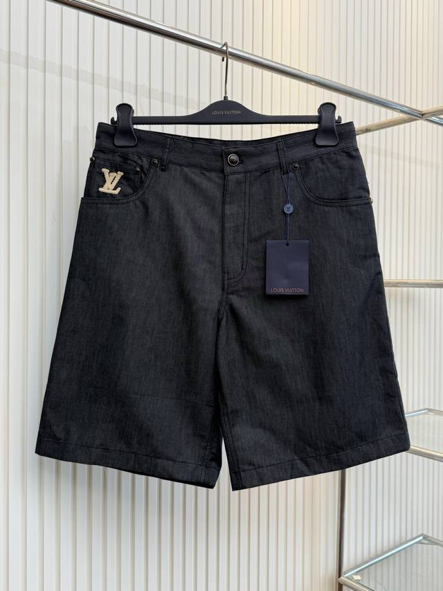 Lv Louis letters embroidered cotton denim black shorts Size: SML Xl