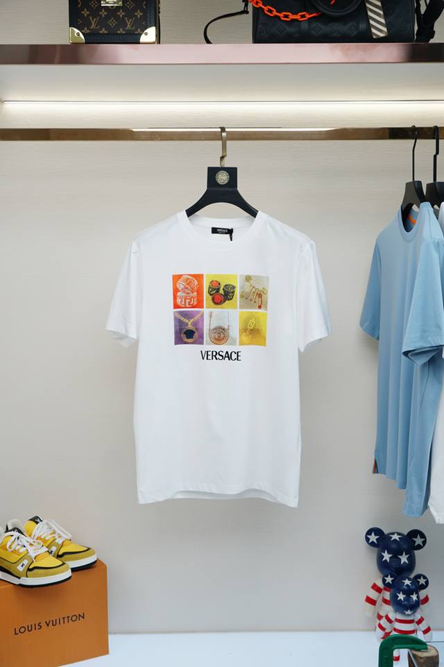 Versace-2025 Spring and Summer Series New Product Men's Round Neck Short Sleeve