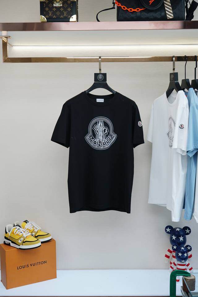 Monc&Ler spring and summer men's short-sleeved T-shirt with flocked logo on the