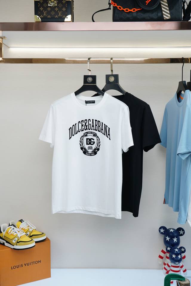 Dg- 25 Spring and Summer new digital printed logo short-sleeved T-shirt, the fro