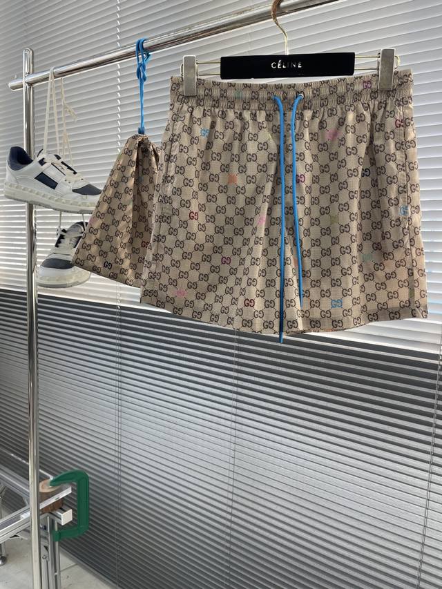 Shorts Top - Gucc's Pre-Fall 2025 collection features stripes, anchors and logos