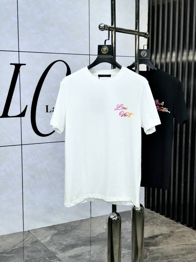 Lv. Top-quality products. 2025 Spring and Summer new models. The latest short-sl