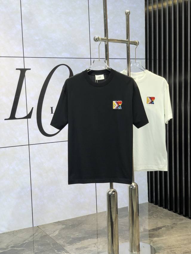 Ami. 2025 Spring and Summer new models, the latest short-sleeved round neck T-sh
