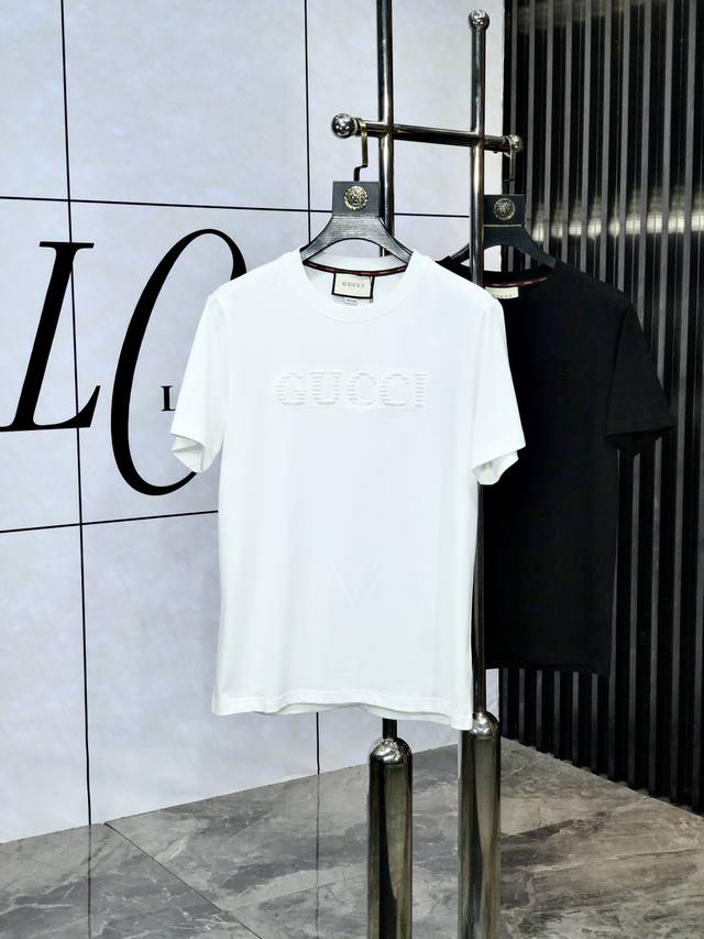 Gucci. Top-quality products. 2025 Spring and Summer new models. Latest short-sle