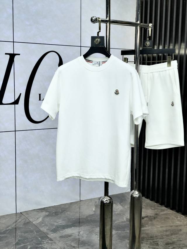 Moncler. 2025 new casual suit, exquisite details, full of high-end feeling. Cust