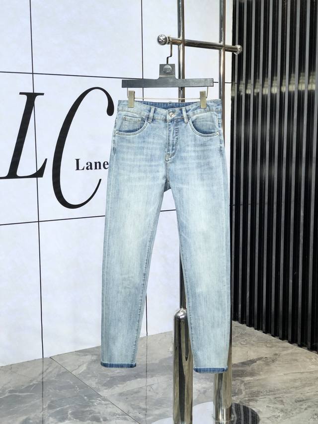 Lv. Available at official website and counters simultaneously, 2025Ss spring and