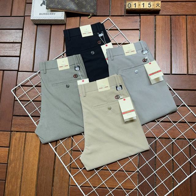 Gucci new products are available at the store. The best casual pants are 1:1 ori