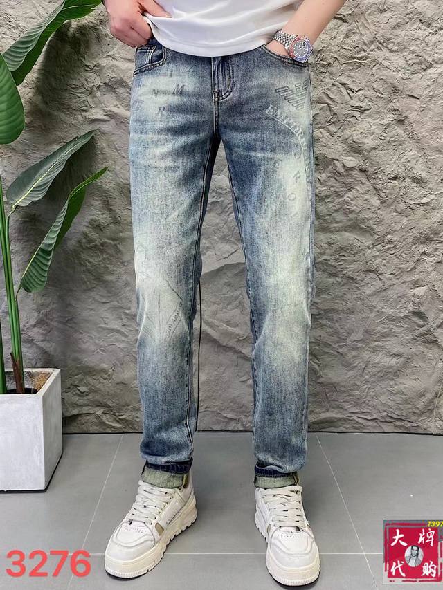 Armani's latest spring and summer counter series High-end custom-made slim-fit j
