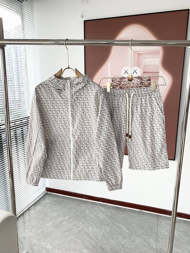 Fen Fendi 2025 early spring new men's casual suit, versatile and not limited to